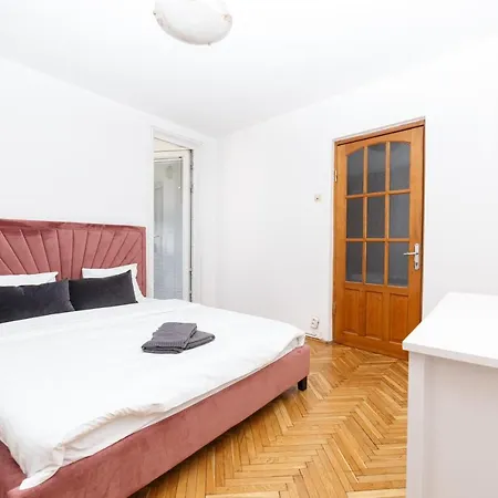 Apartamento Color Ap Calea Victoriei 12c