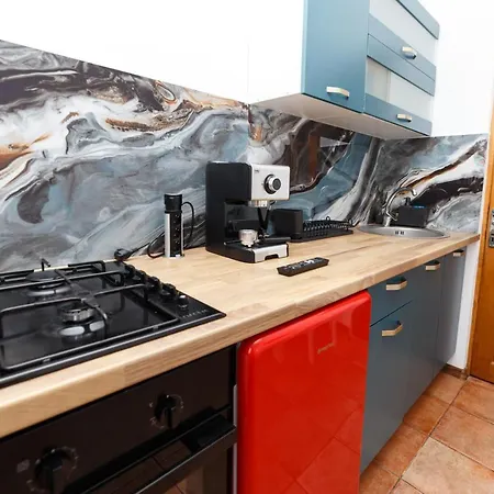 Color Ap Calea Victoriei 12c *