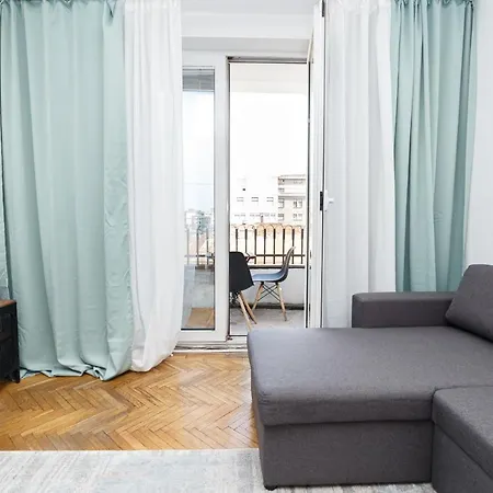 Color Ap Calea Victoriei 12c Bükreş