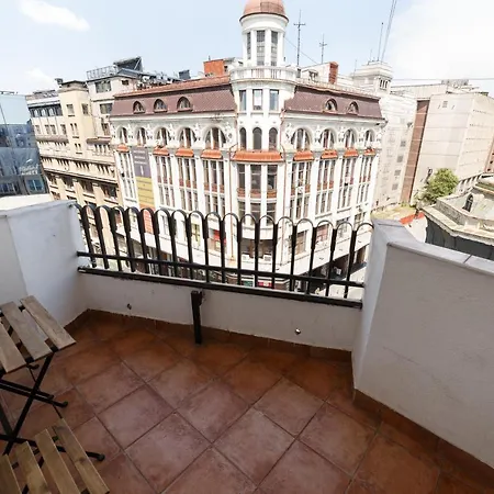 Color Ap Calea Victoriei 12c Daire *