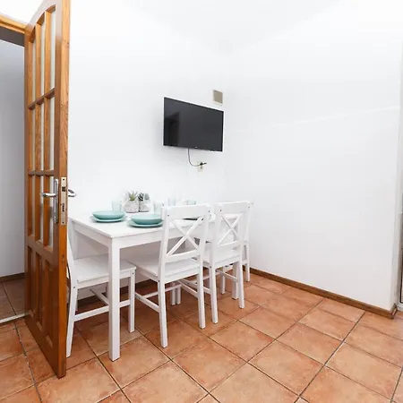 Color Ap Calea Victoriei 12c Daire